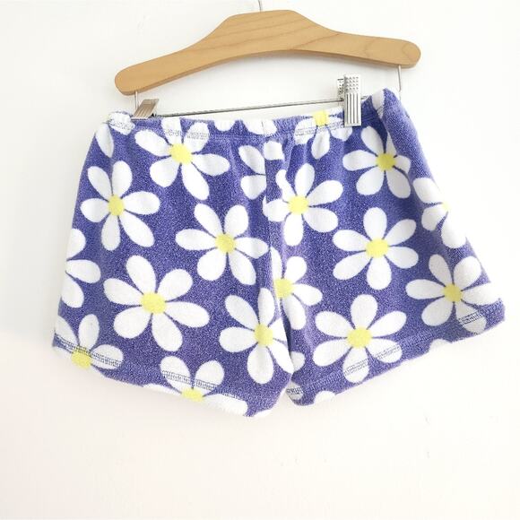 11 Mini Boden Terry Daisy Print Shorts - Picture 3 of 4